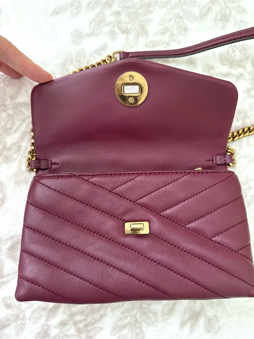 TORY BURCH Kira Chevron Quilted Leather Chain Strap Crossbody Bag in Burgundy